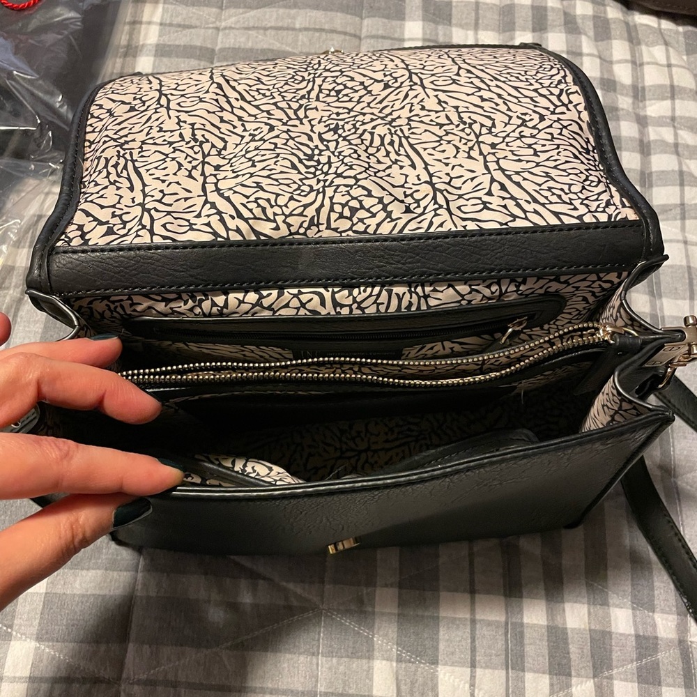 Inc Handbag - Picture 7 of 7